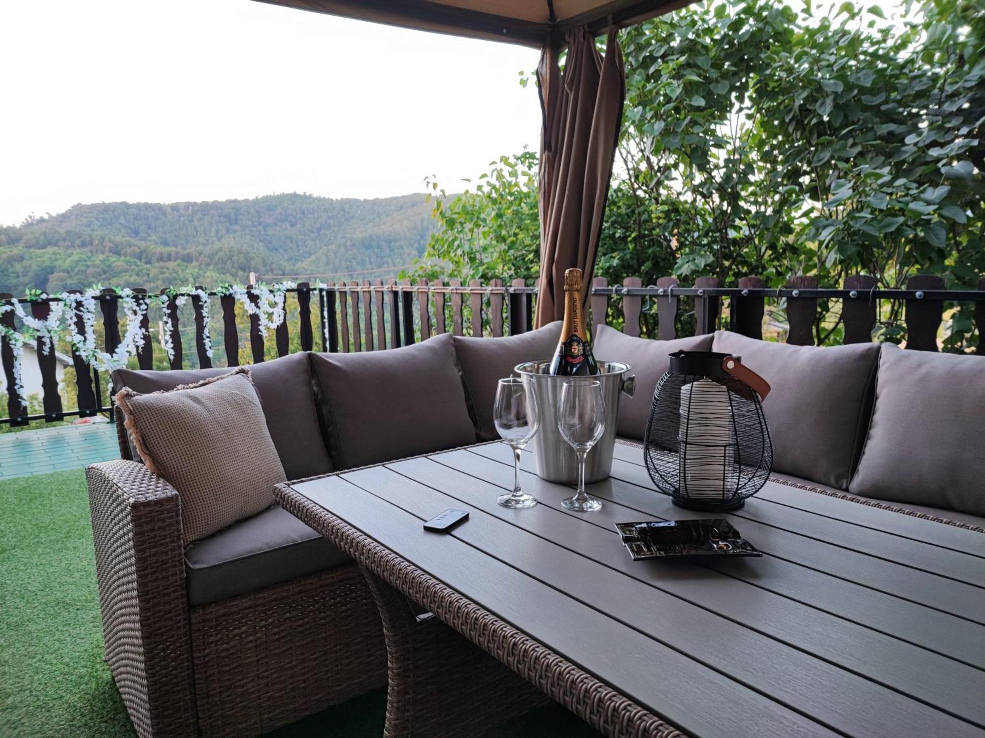 Zagora Hills Apartman Krapina Eksteriør billede